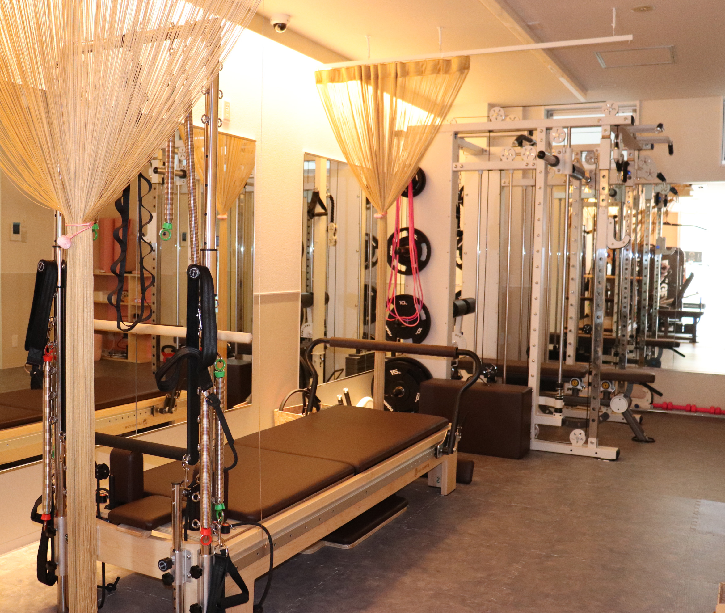 豪徳寺店（パーソナルマシンピラティス）